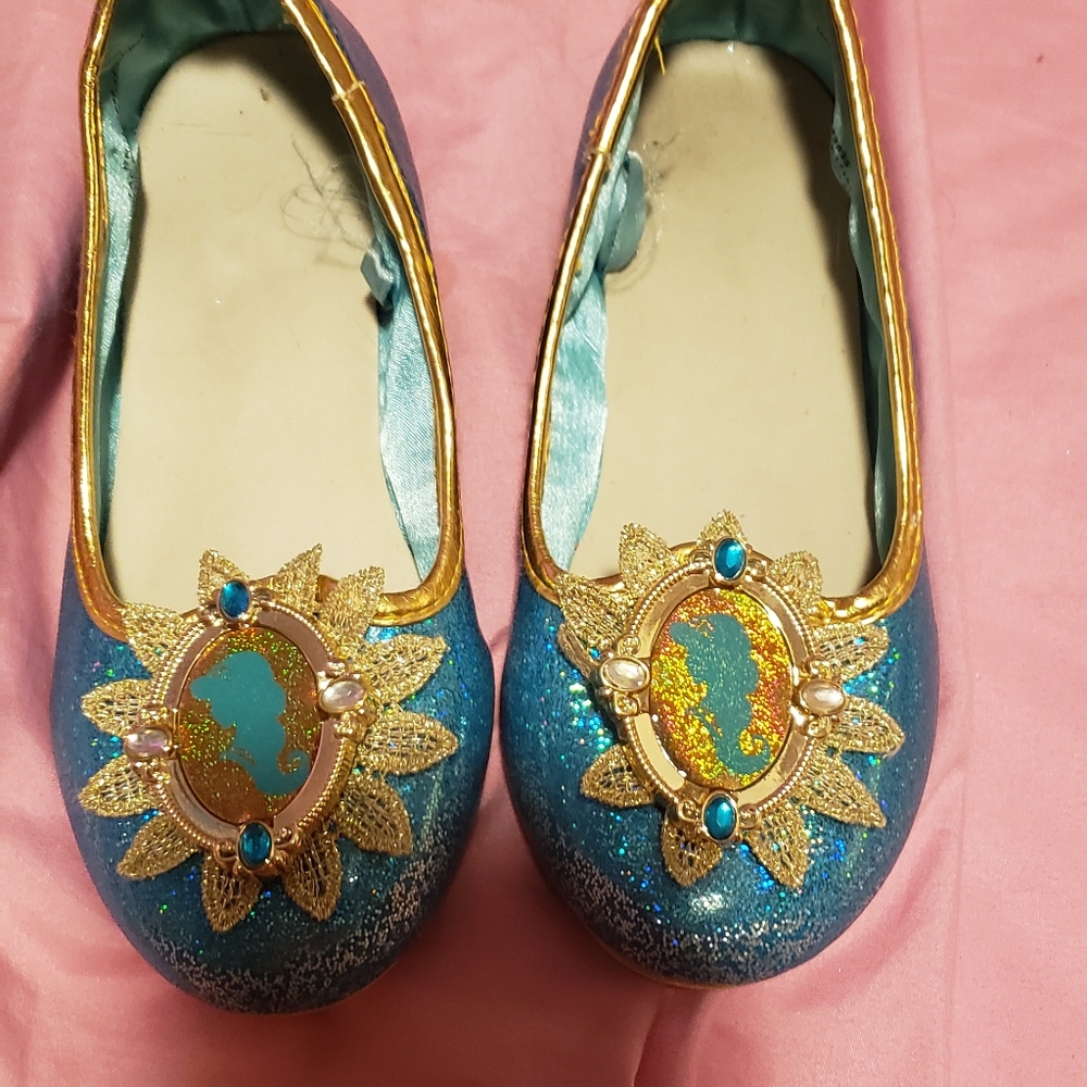 Disney jasmine shoes